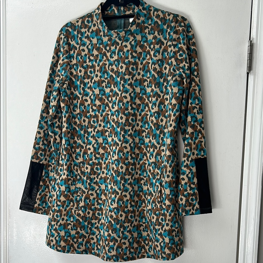 Tyler Boe Teal and Brown Patterned Tunic